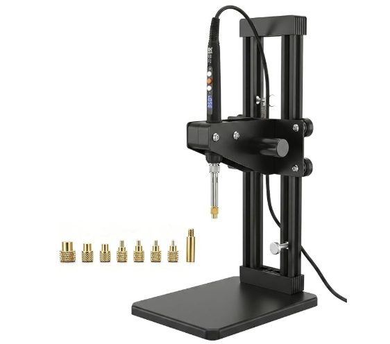 Benchtop heat-set insert press with a set of tips